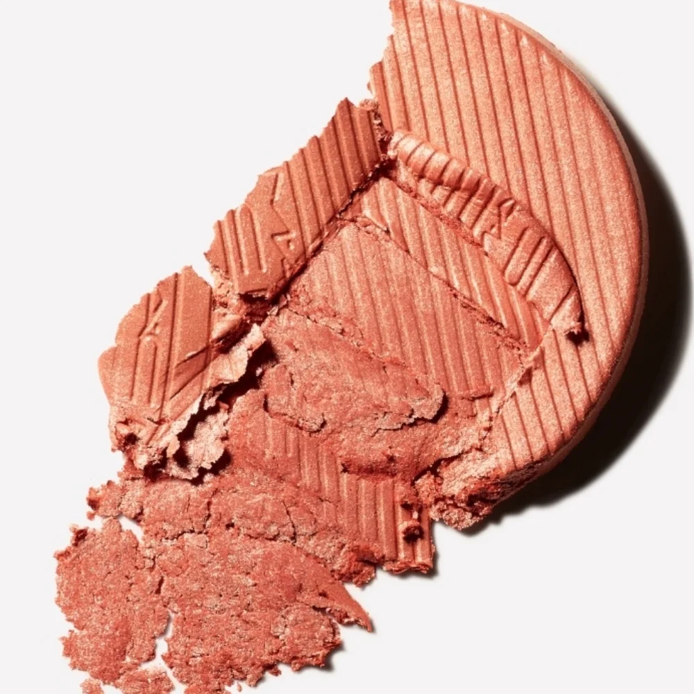 MAC Just A Pinch Extra Dimension Blush